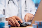Чешские врачи смогут сами регистрировать пациентов в общенациональной системе электронных медицинских карт