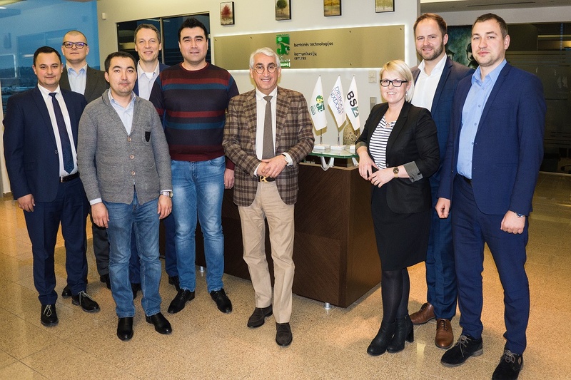 Развиваются деловые связи с ЕОПЦ Узбекистана