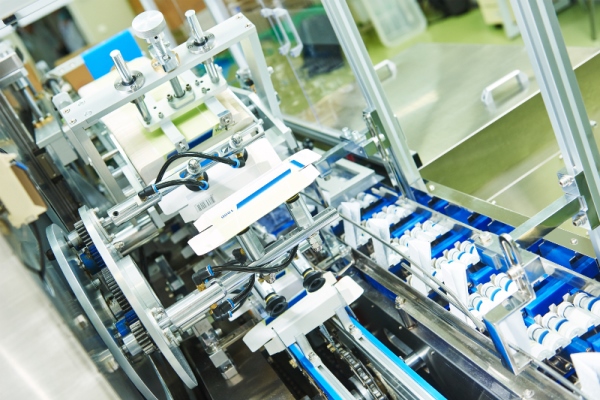 В Азербайджане планируют ускорить создание СП с Ираном по производству лекарств