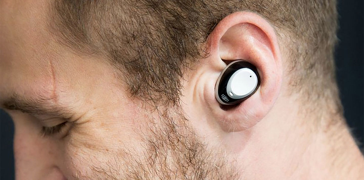 Наушники IQbuds подавляют шум, помогая расслышать собеседника Наушники IQbuds подавляют шум, помогая расслышать собеседника