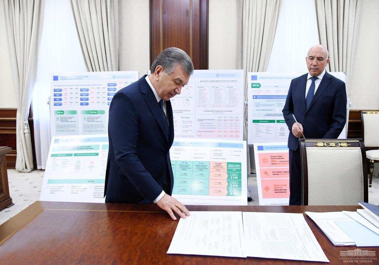 Даны поручения по повышению качества и расширению охвата медицинской помощи