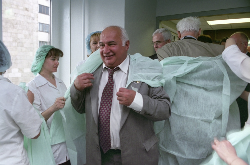 Минздрав РФ предложил Давыдову остаться главным онкологом