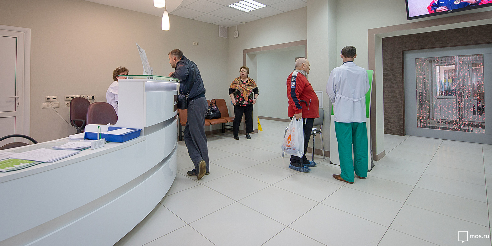 Табло электронной очереди к дежурному врачу появятся во всех поликлиниках Москвы