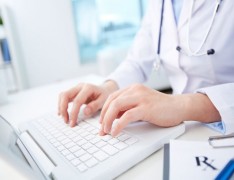 Врачи РФ заполнят медицинские протоколы голосом