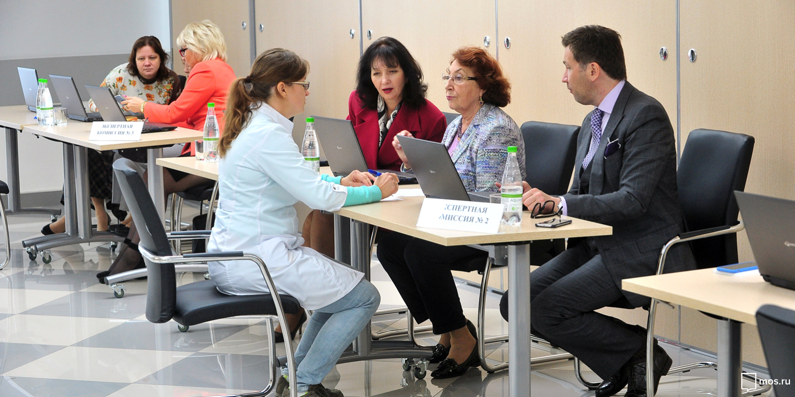 Статус «московский врач» смогут получать медики 20 специальностей