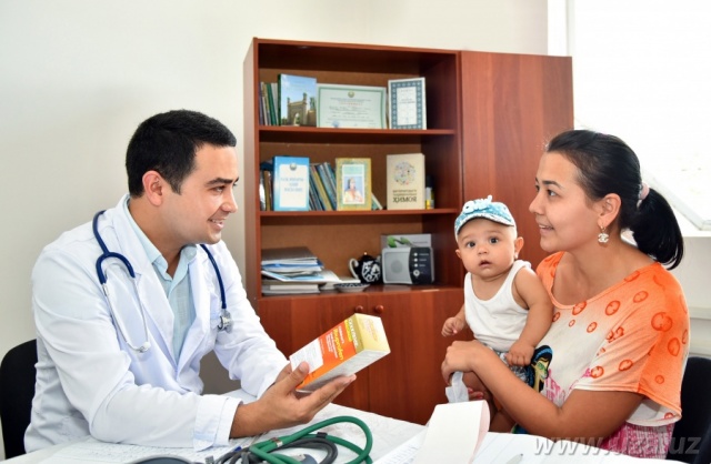 Уч юзга яқин аҳоли тиббий кўрикдан ўтказилди