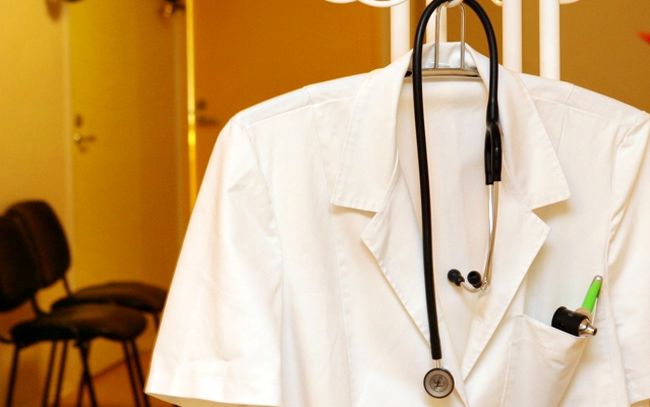 В Касансайском районе уволены пять сотрудников медучреждений