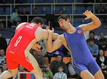 Доктор из Узбекистана стала членом медкомиссии Международной федерации борьбы Доктор из Узбекистана стала членом медкомиссии Международной федерации борьбы