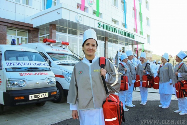 Поликлиника справила новоселье
