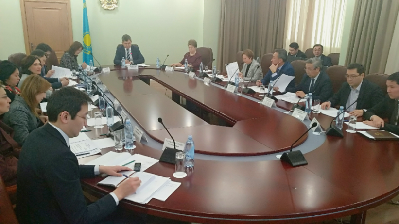 В Минздраве обсудили вопросы реализации Послания Президента РК В Минздраве обсудили вопросы реализации Послания Президента РК