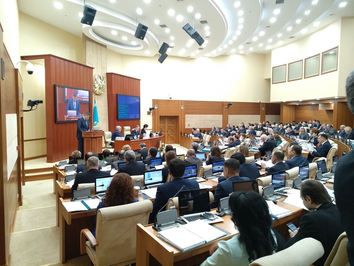 В Казахстане будут фиксироваться предельные цены на лекарства В Казахстане будут фиксироваться предельные цены на лекарства