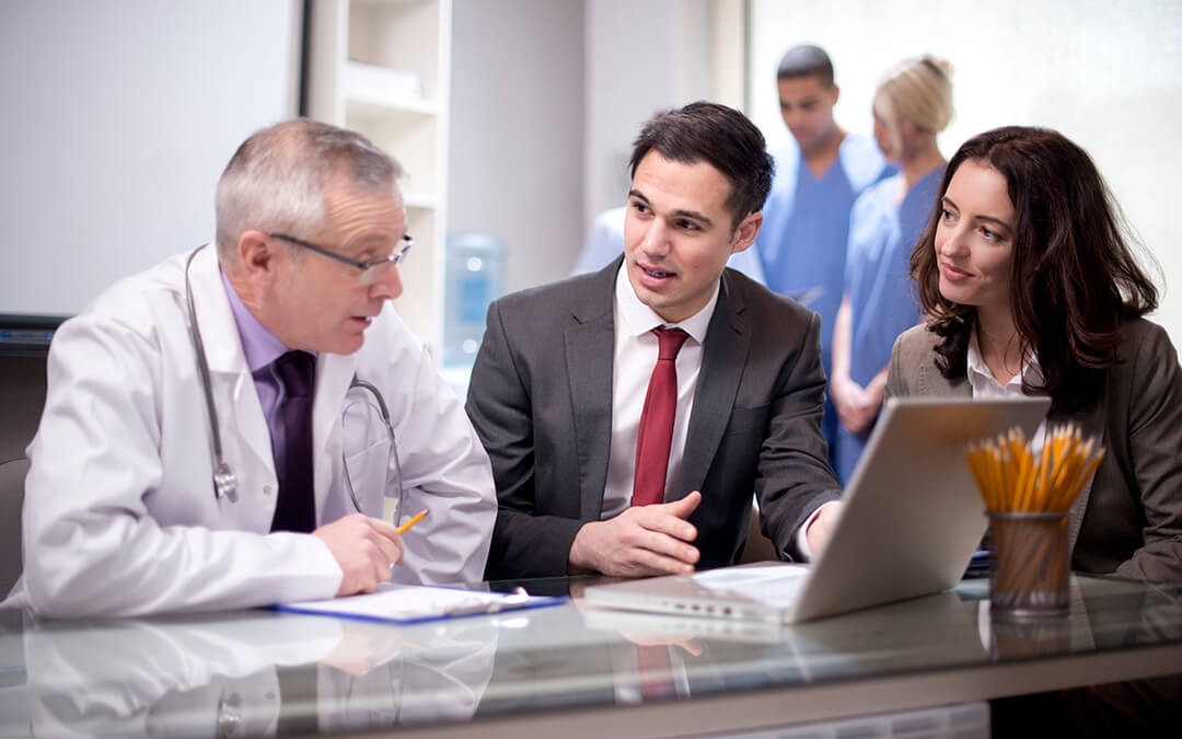 Реформа здравоохранения РФ: «Это чиновники должны обслуживать врачей, а не наоборот» Реформа здравоохранения РФ: «Это чиновники должны обслуживать врачей, а не наоборот»