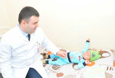 Ребенок, на теле котрого найдено уголки, поправился и выписан домой