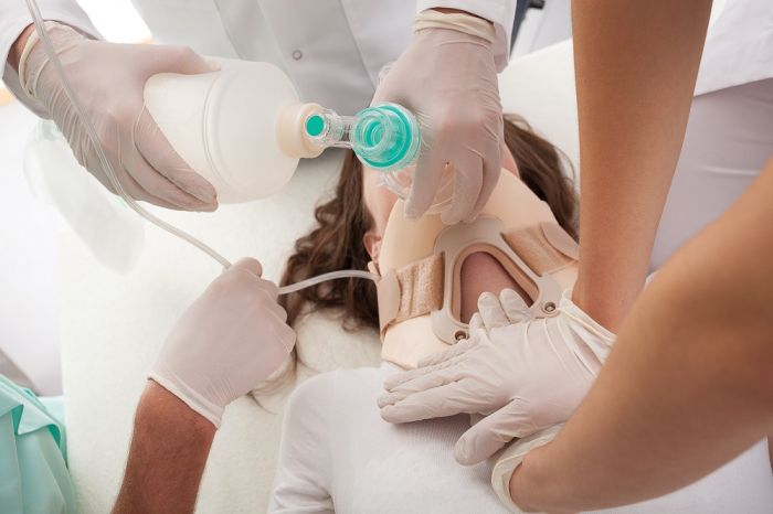 Опубликованы европейские рекомендации по реанимации, основанные на Международном консенсусе 2020 года по сердечно-легочной реанимации.