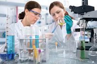 Обеспечивая население современными лекарственными средствами Обеспечивая население современными лекарственными средствами