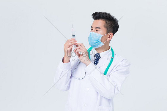 В Казахстане вступил в силу приказ Минздрав РК, регламентирующие действия медработников при введении медпрепаратов