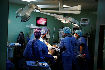 Россияне стали гораздо реже ездить на лечение за границу Россияне стали гораздо реже ездить на лечение за границу