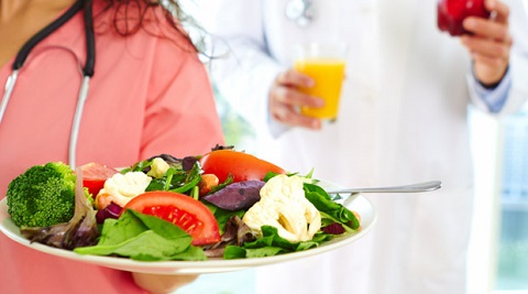 7 лекарств, опасных на пустой желудок