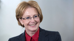 Министр Вероника Скворцова совместно с Патриархом Кириллом посетили центр медицинской помощи бездомным Министр Вероника Скворцова совместно с Патриархом Кириллом посетили центр медицинской помощи бездомным