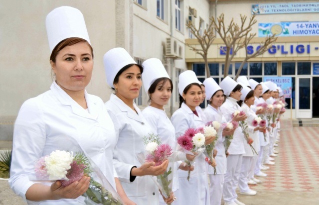 Торжественная встреча молодых врачей Торжественная встреча молодых врачей