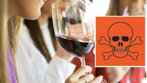 При продаже алкоголя спроси паспорт При продаже алкоголя спроси паспорт