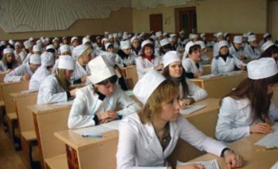 Абитуриентов медицинских вузов стало на пятую часть больше
